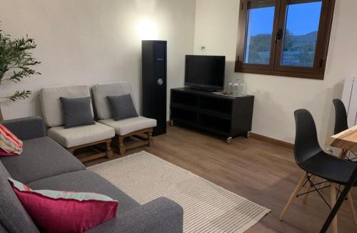 Ibdes Apartment | Monasteriohome Apto2