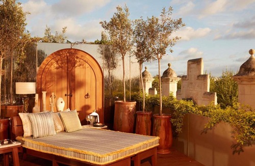 Chartrons Hotel | Mondrian Bordeaux Les Carmes