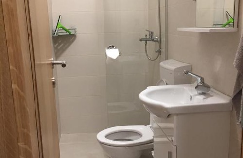 Golubovci Apartment | Monimont