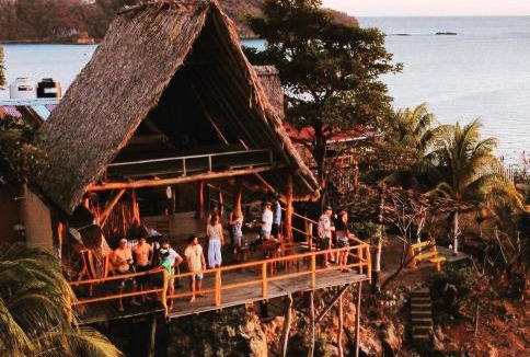 El Gigante Hostel | Monkey House Hostel