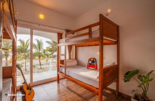 Sea View Ward Hostel | Monkey Tribe Alleppey