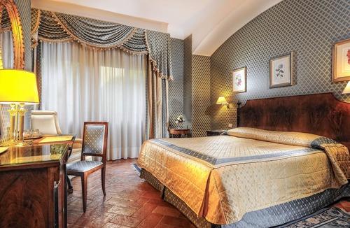 Sant' Ambrogio Hotel | Monna Lisa