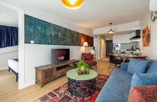 Cihangir Apartment | Monnas Suite