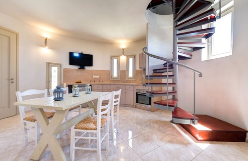 Agia Paraskevi Apartment | Monolithia