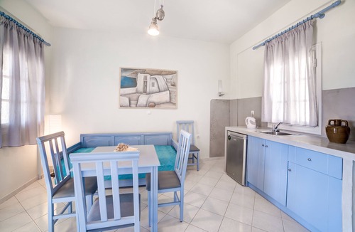 Agia Paraskevi Apartment | Monolithia