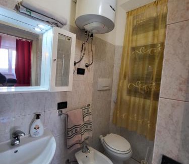 Sant'Antonio Apartment | Monolocale Lungarno