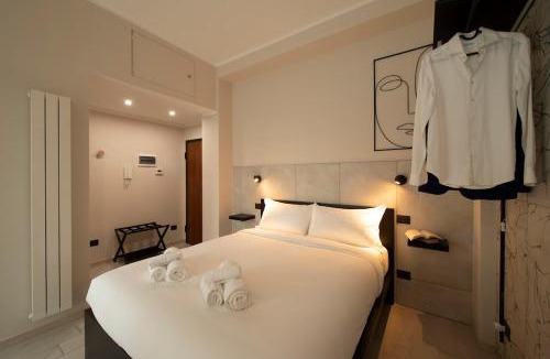 Barona Apartment | Monolocale X 2 con balcone e cucina - Famagosta