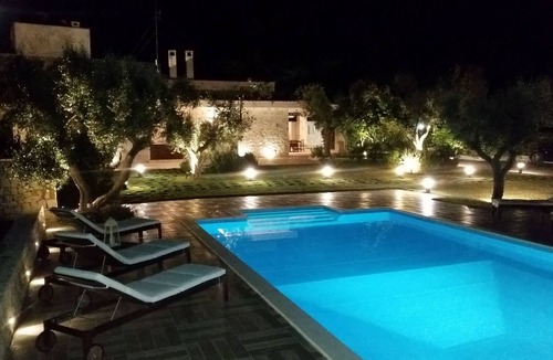Santa Teresa Villa | MONOPOLI: "MEST PEPP "VILLA with POOL FOR EXCLUSIVE GUESTS' USE- MOSQUITOES FREE