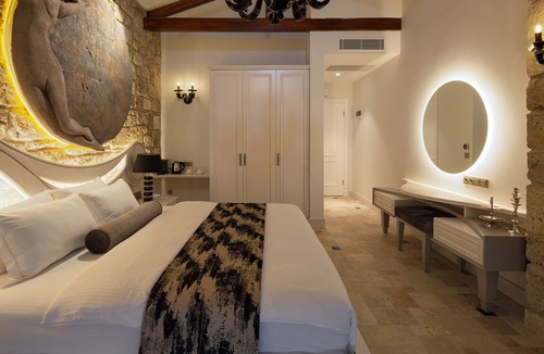 Tokoglu Bed & Breakfast | Monreve Alaçatı