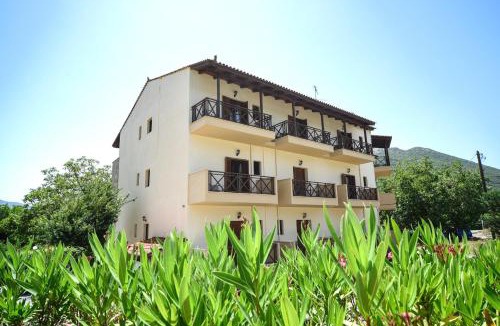 Klitoria Hotel | Mont Helmos Hotel
