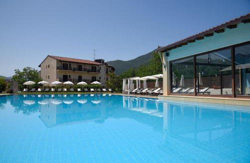 Klitoria Hotel | Mont Helmos Hotel