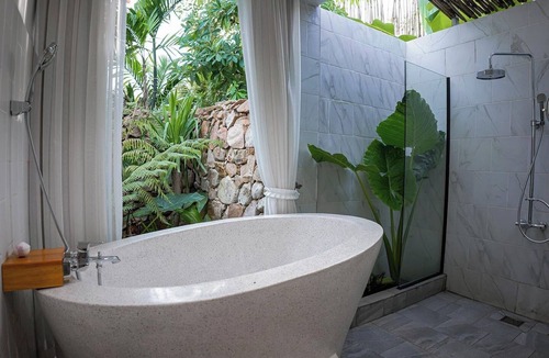 Kampot Hotel | Montagne Residence