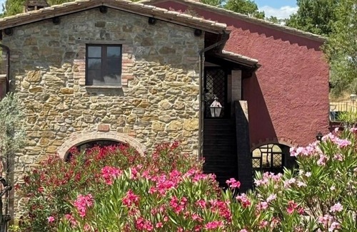 Magione Apartment | Montali Apartment