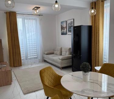 Pitesti Apartment | Montan apartment