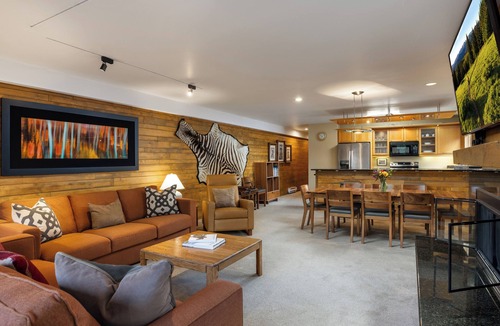 Vail Apartment | Montaneros in Vail