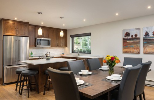 Vail Apartment | Montaneros in Vail