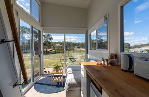 Ararat House | Montara Views 3 by Tiny Away