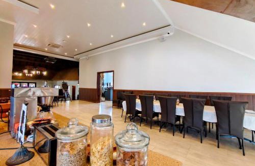 Bloemfontein Cabin | Monte Christo Hotel