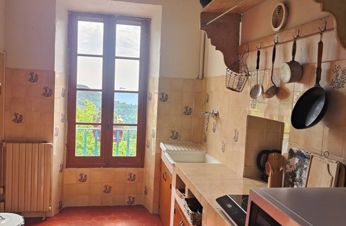 Guiselle Apartment | Monte d'Oro apartment, La Villa Bleue, mansion house in central Corsica,