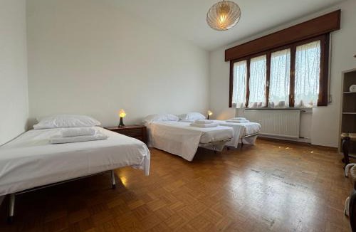 Borso del Grappa House | Monte Grappa House Paragliding 5 min Sleeps 9 pax