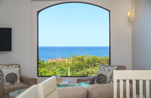 Tamarindo House | Monte Perla 8