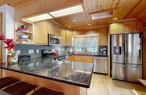 Northwood House | Monte Rio Dream