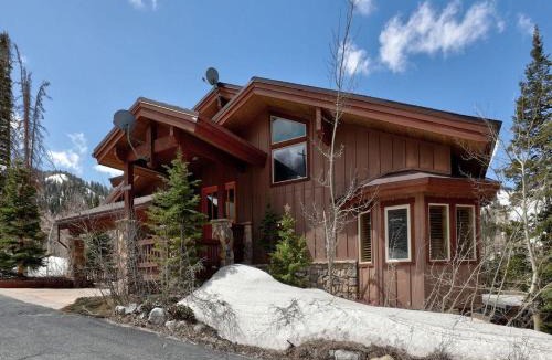 Salt Lake Mountain Resorts House | Monte Vista