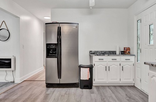 Monteagle House | Monteagle Modern Home -Awesome Location-New Spring Specials!