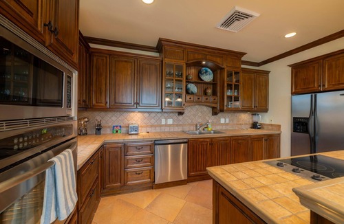 Herradura Apartment | Montebello 2E 3bdrm 3bath Ocean View