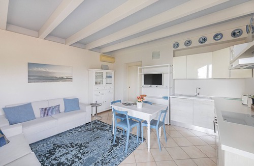 Solarolo Apartment | Montecolo Resort F2 by Wonderful Italy