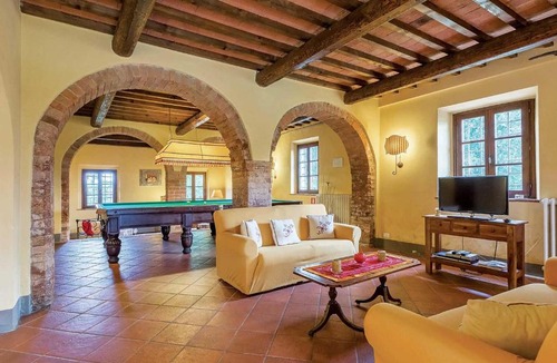 Peccioli Villa | Montefalconi