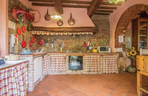 Peccioli Villa | Montefalconi