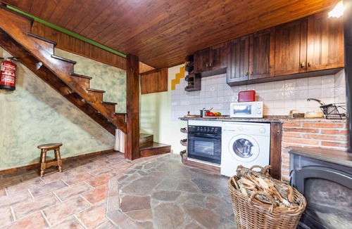 Fresnedo Apartment | Montegrande, mountain house in an idyllic location