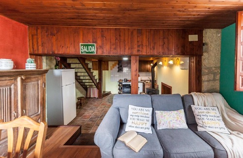 Fresnedo Apartment | Montegrande, mountain house in an idyllic location