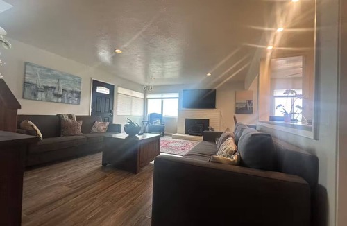 Seaside House | Monterey Bay Escape