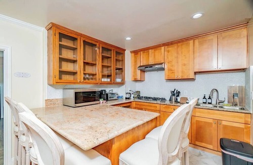 Monterey Park Apartment | Monterey Park Retreat: Spectacular Views & Comfort