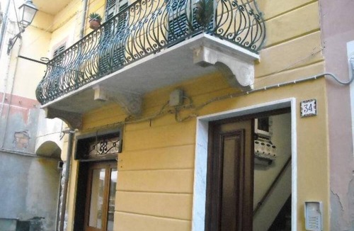 Borgo Antico Apartment | Monterosso Al Mare: Centrally located apartment