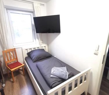 Marzahn-Hellersdorf Apartment | Monteur-Haus Grüber Berlin Marzan, Hellersdorf, Lichtenberg