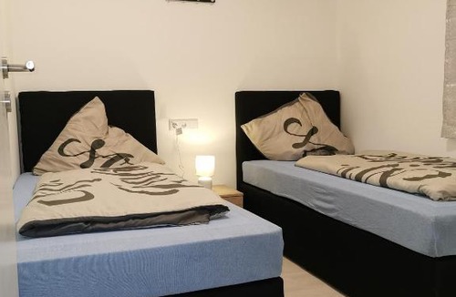 Roesrath Apartment | Monteurhütte