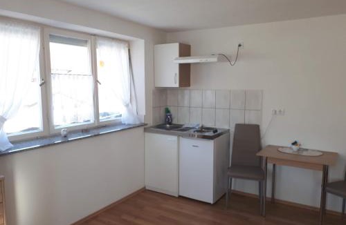 Neukirch House | Monteurhotel B27