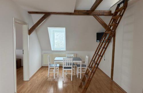 Lutherstadt Eisleben Apartment | Monteurwohnungen - Hagemann Querfurter Str 4