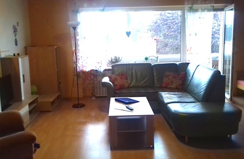Pirmasens Apartment | Monteurwohnung with balcony and WLAN 73qm