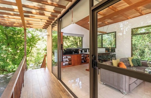 Quebrada Grande Apartment | Monteverde Mountain View+farm+wine