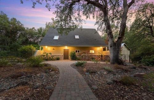 Redding House | Montgomery Ranch - Main House