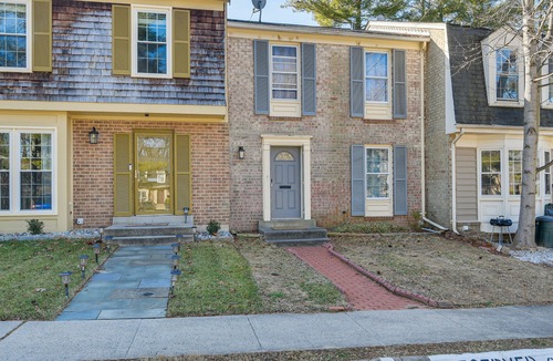 Montgomery Village House | Montgomery Village Townhome w/Patio: 27 Mi to DC!