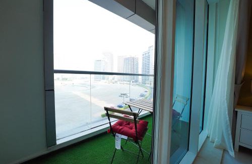 Dubai Sports City Apartment | Monthly Package I Spacious Apartment I Full Amenities including Balcony, Pool, Gym, Kids Play Area