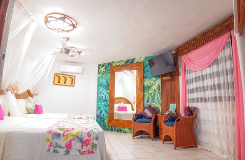 Boulevard Barra Vieja Hotel | Monyoli Hotel & Boutique