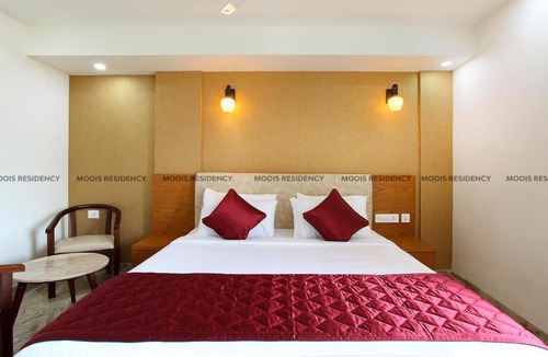 Kannur Hotel | Moois Residency