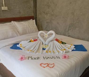 Ko Mook Bed & Breakfast | Mook Heaven Bungalow