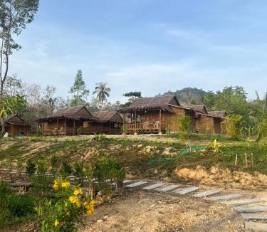 Ko Mook Ski Chalet | Mook Mellow Hill Bungalows